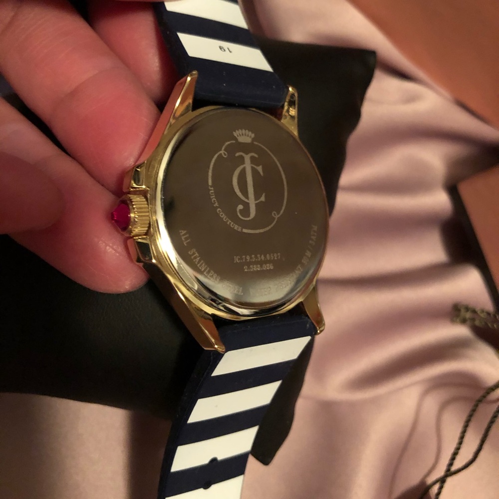 JC Watch - Picture 4 of 4